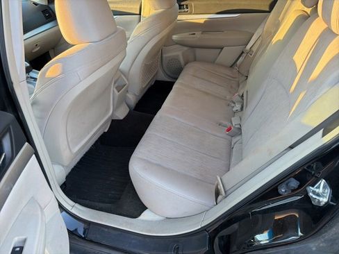 Used 2013 Subaru Outback 2.5i Premium image 8