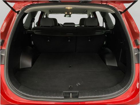 Used 2019 Hyundai Santa Fe SE AWD/4WD image 7