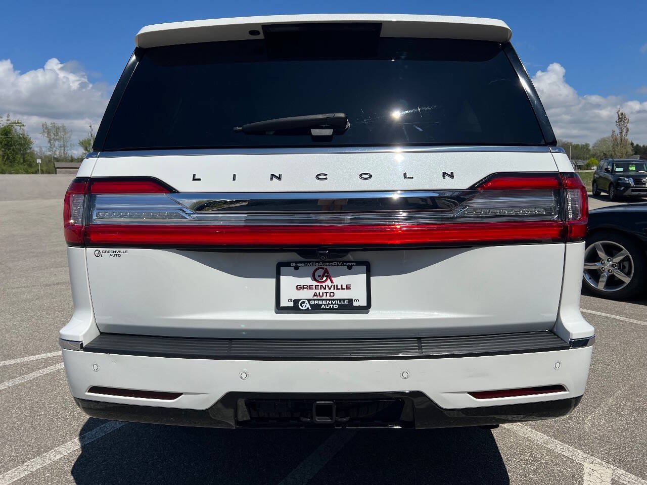Used 2020 Lincoln Navigator Black Label w/ Cargo Convenience Package AWD/4WD image 6
