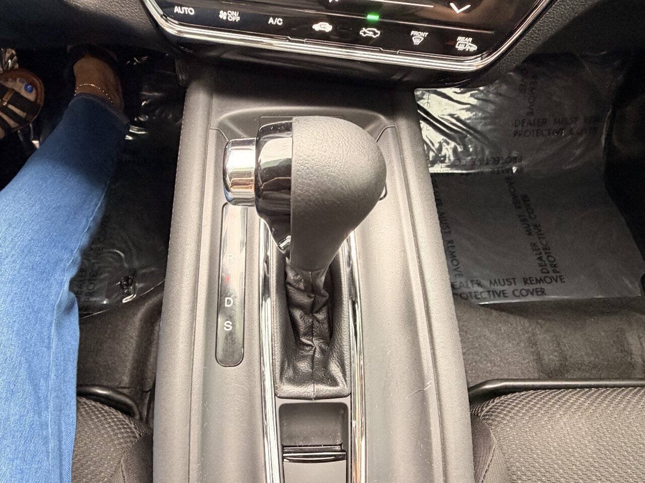 Used 2016 Honda HR-V EX image 28