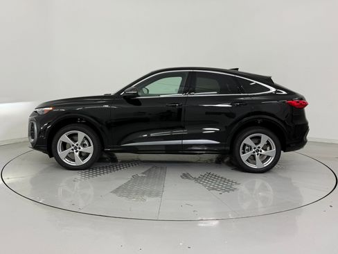 New 2025 Audi Q5 Premium Plus image 2