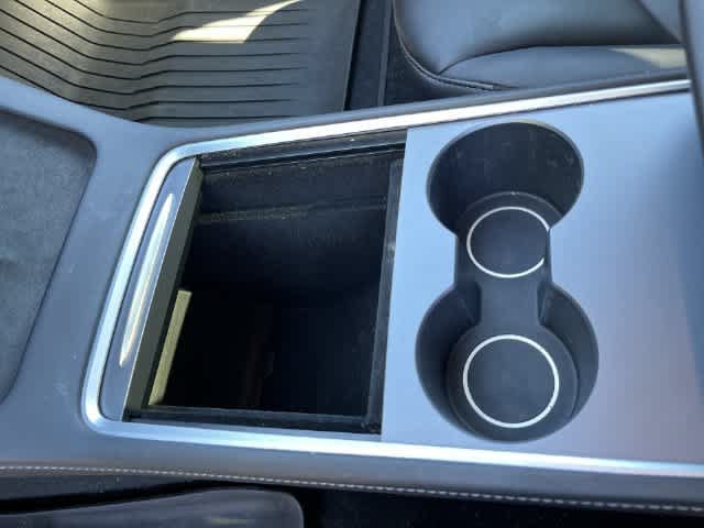 Used 2022 Tesla Model 3 Long Range AWD/4WD image 29