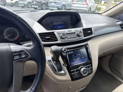 Used 2014 Honda Odyssey EX-L image 26