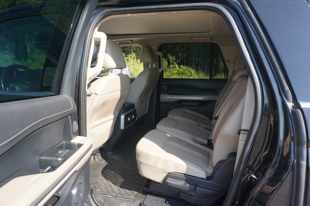 Used 2023 Ford Expedition Max Limited RWD image 15