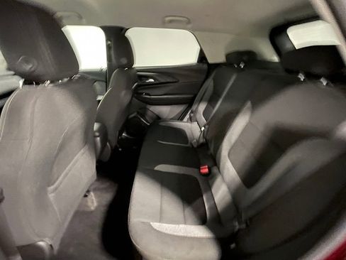 Used 2023 Chevrolet TrailBlazer LT AWD/4WD image 17