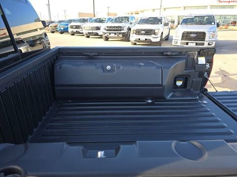 Used 2023 Toyota Tacoma SR5 w/ Trail Edition image 17