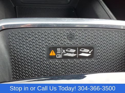 Used 2025 Chevrolet Equinox LT w/ Convenience Package II AWD/4WD image 21