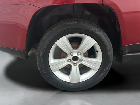 Used 2014 Jeep Compass Sport w/ Power Value Group FWD image 24