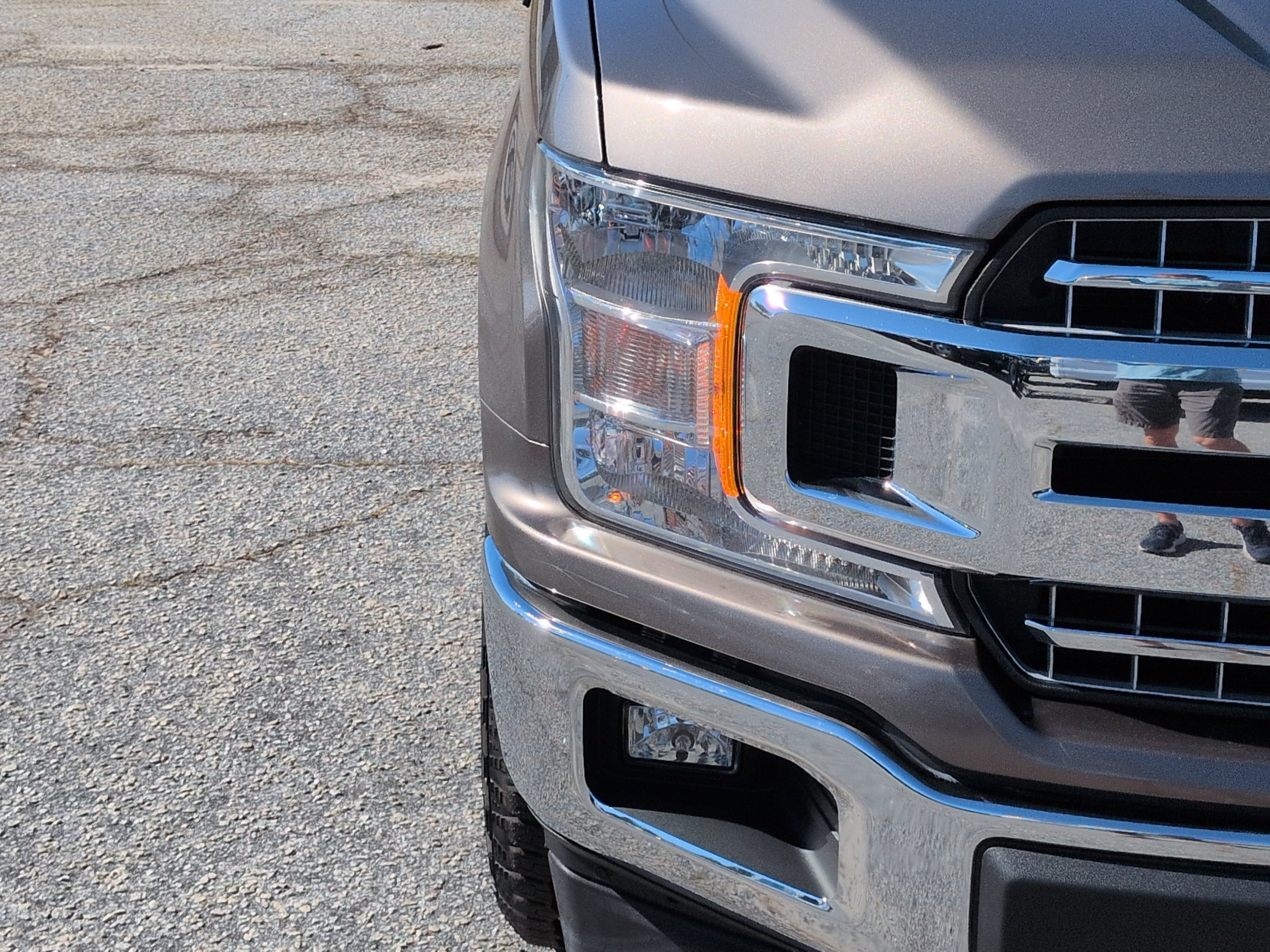 Certified 2020 Ford F150 XLT w/ Equipment Group 302A Luxury RWD image 8