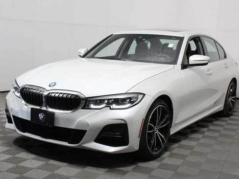 Used 2020 BMW 330i xDrive 330i xDrive image 3