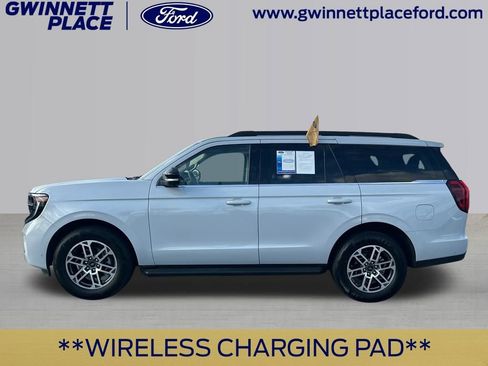 Certified 2025 Ford Expedition Active image 9