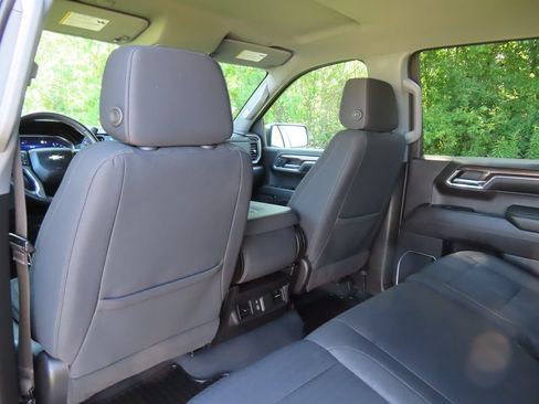 Certified 2023 Chevrolet Silverado 1500 LT AWD/4WD image 27