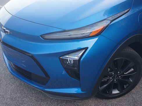 Used 2022 Chevrolet Bolt EUV Premier w/ Launch Edition image 13