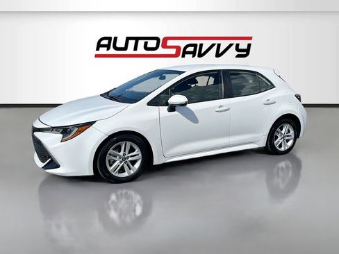 Used 2022 Toyota Corolla SE FWD image 3