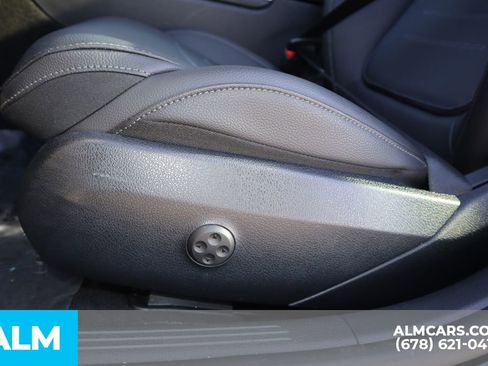 Used 2024 Mercedes-Benz C 300 4MATIC Sedan w/ AMG Line w/ Night Package image 12