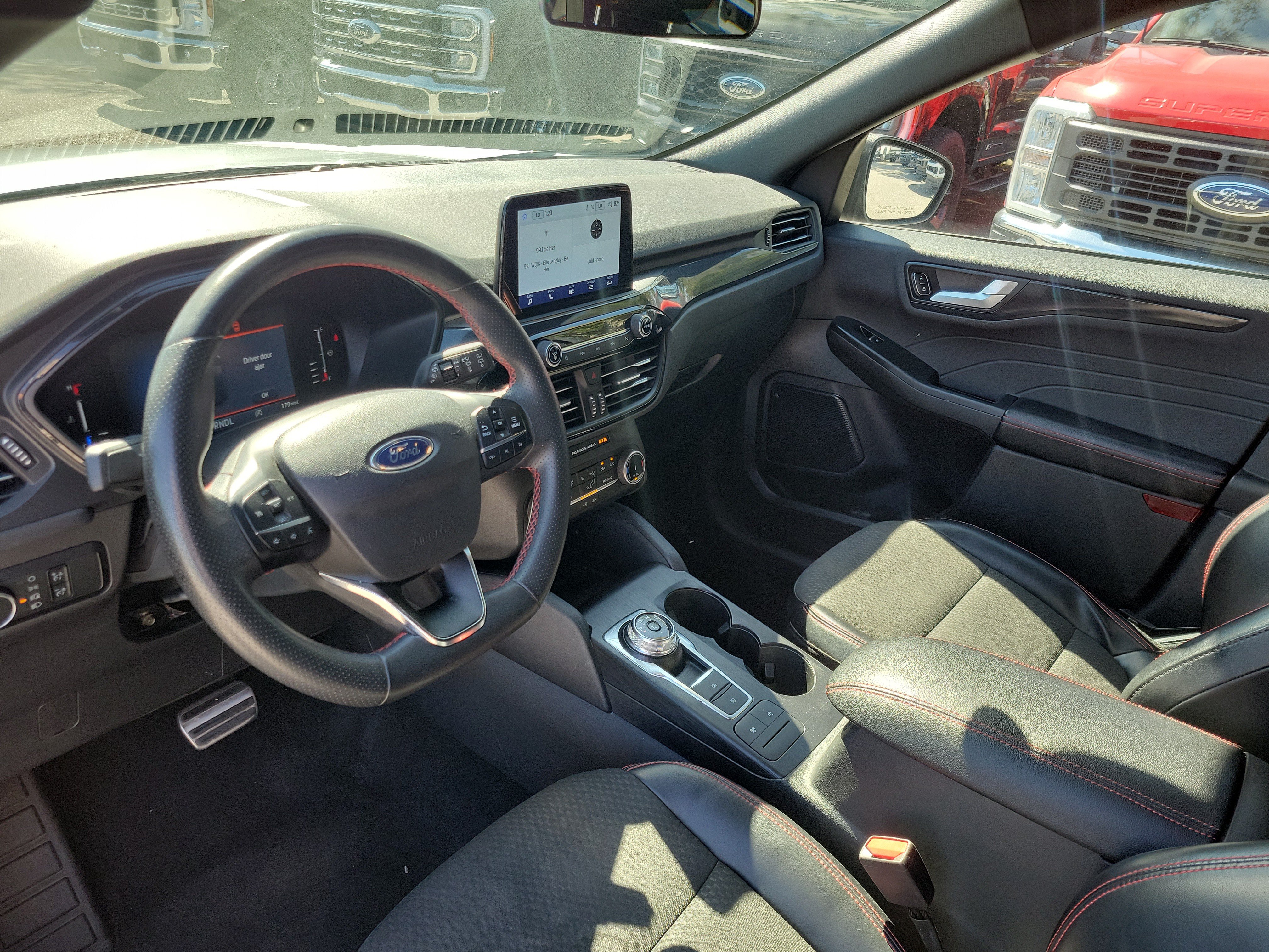 Used 2024 Ford Escape ST-Line FWD image 18