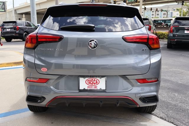 Used 2021 Buick Encore GX Select w/ Sport Touring Package FWD image 6