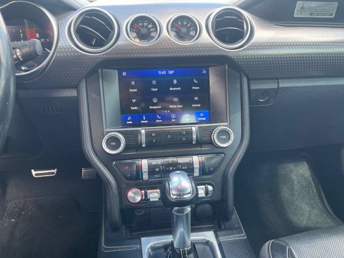 Used 2022 Ford Mustang GT Premium w/ GT Performance Package RWD image 16