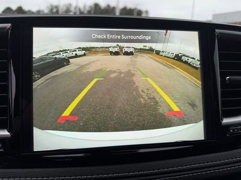 New 2026 Chrysler Pacifica Select w/ S Appearance Package image 20