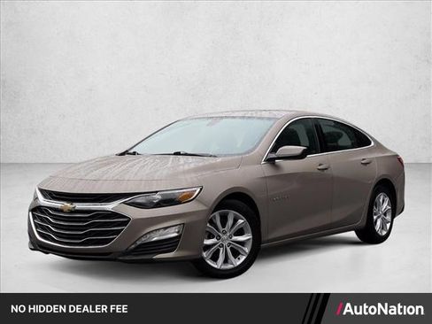 Used 2022 Chevrolet Malibu LT FWD image 1