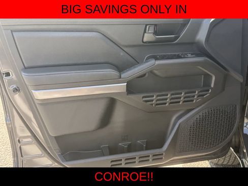Used 2026 Toyota Tacoma SR5 AWD/4WD image 10
