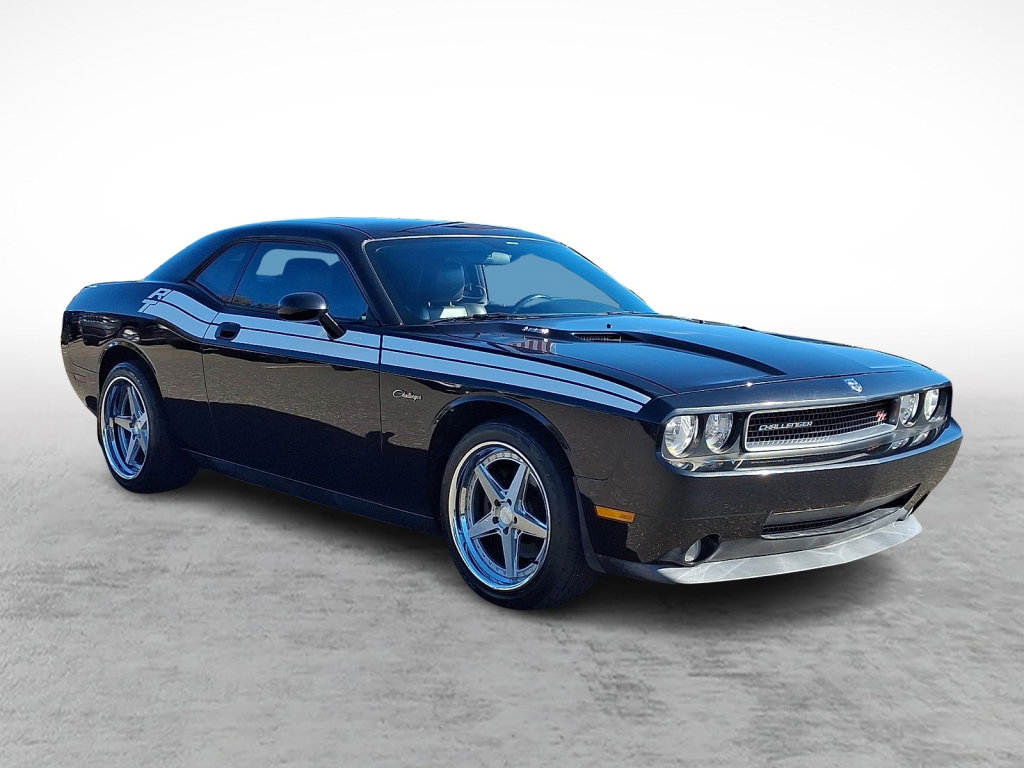 Used 2010 Dodge Challenger R/T RWD image 7