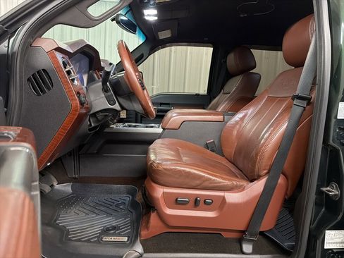 Used 2013 Ford F350 King Ranch w/ King Ranch w/Chrome Pkg image 9