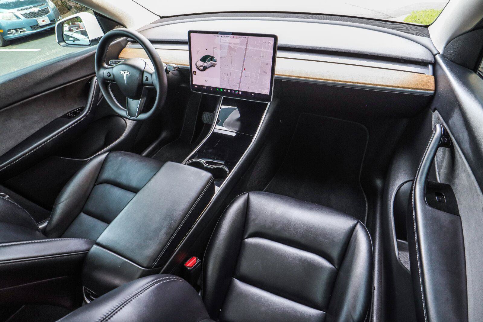 Used 2020 Tesla Model Y Long Range AWD/4WD image 27