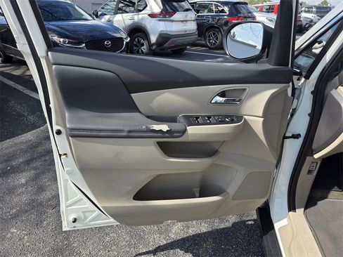 Used 2014 Honda Odyssey EX-L image 12