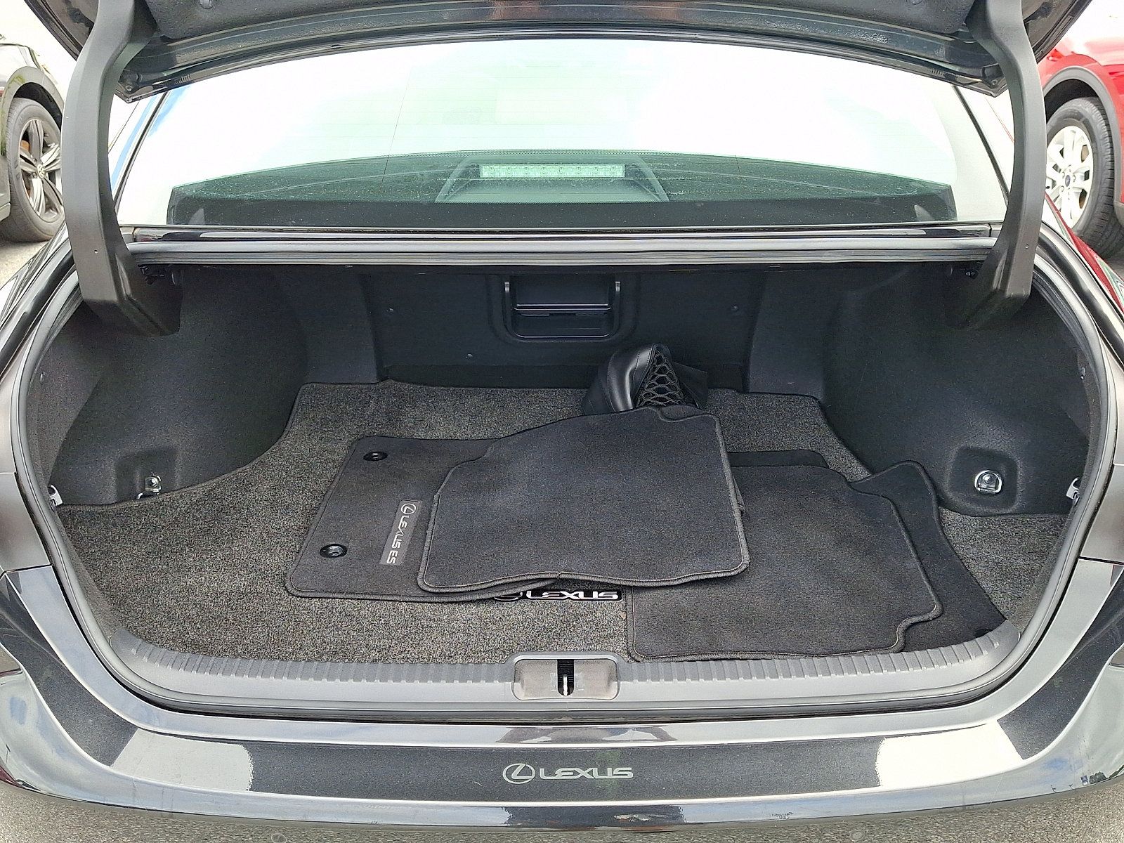 Used 2021 Lexus ES 350 w/ Premium Package FWD image 29