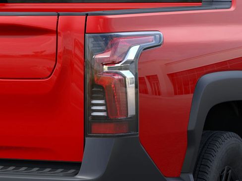 New 2025 Chevrolet Silverado EV LT image 12