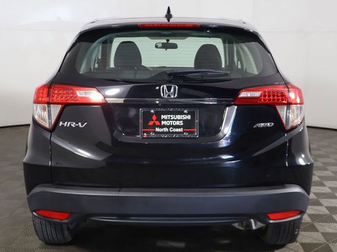 Used 2022 Honda HR-V LX image 7