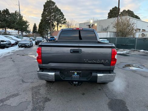 Used 2015 Toyota Tundra SR5 image 8