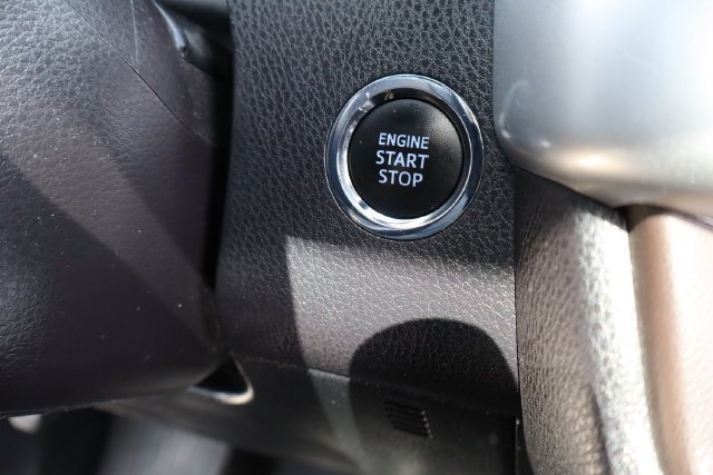 Used 2019 Toyota Highlander XLE AWD/4WD image 21