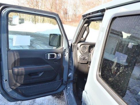 New 2026 Jeep Gladiator Rubicon image 12