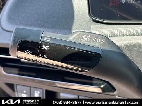 New 2025 Kia EV6 Light w/ Light LR Technology Package image 19