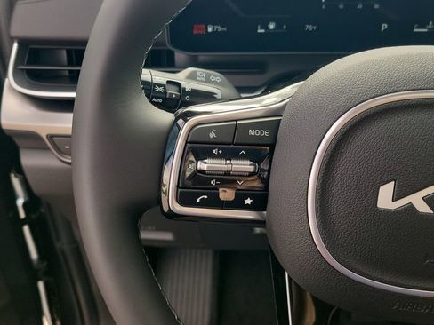New 2026 Kia Carnival SX Prestige FWD image 23