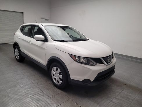 Used 2019 Nissan Rogue Sport S FWD image 13