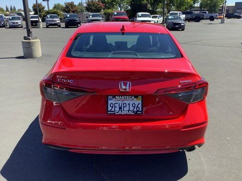 Used 2023 Honda Civic Sport image 25