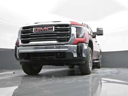 New 2025 GMC Sierra 2500 SLT w/ SLT Premium Package image 32