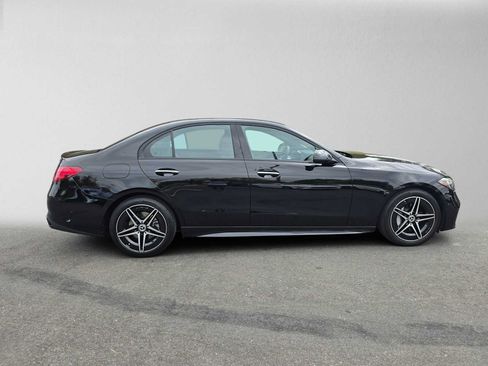Used 2024 Mercedes-Benz C 300 Sedan image 2