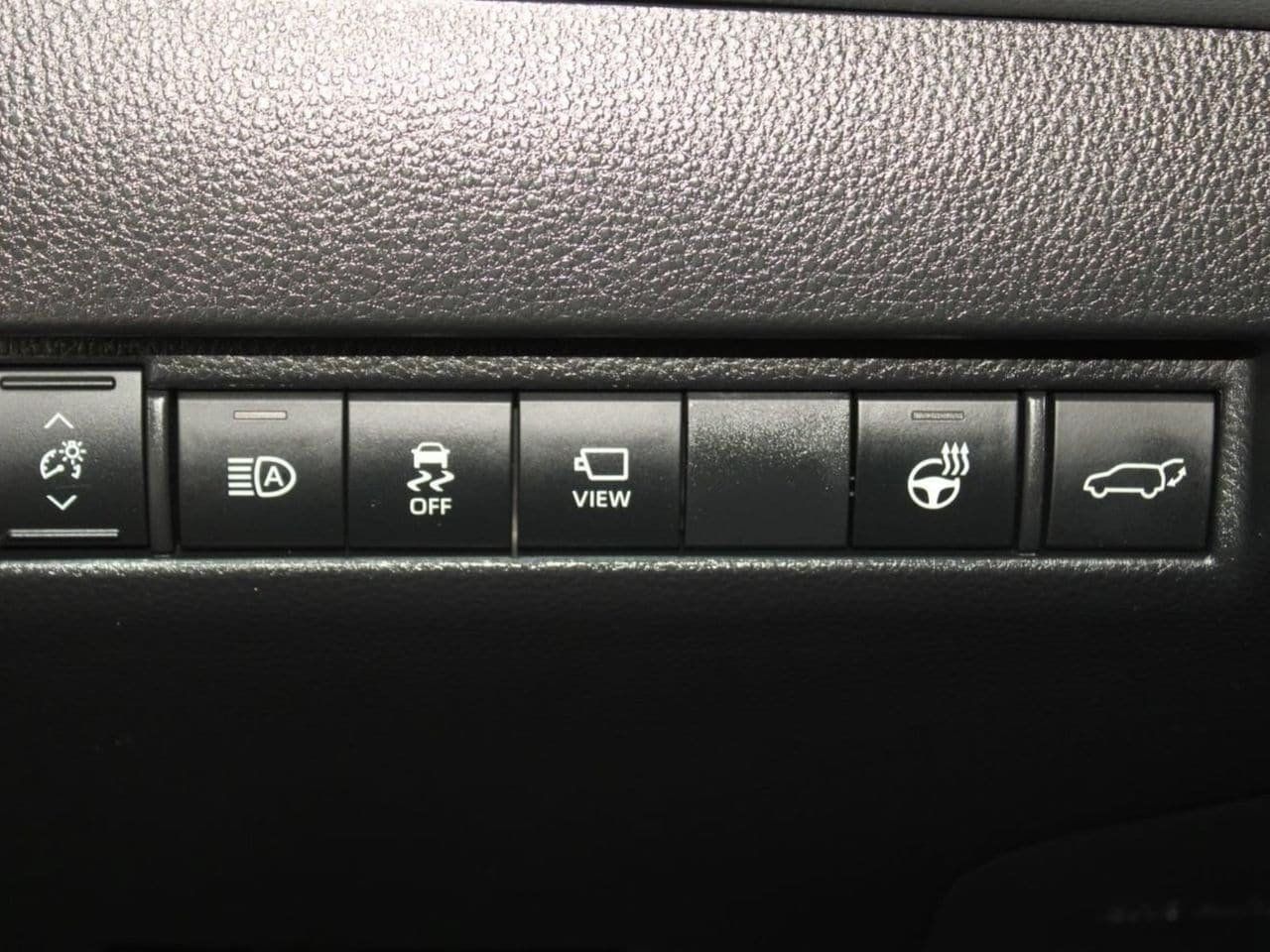 Used 2022 Toyota Venza Limited AWD/4WD image 27