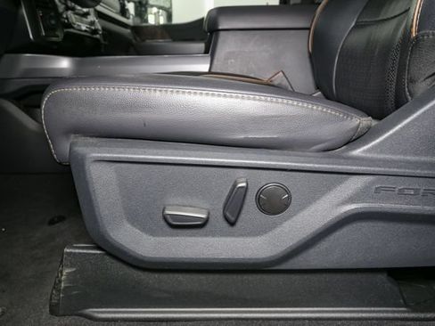 Used 2025 Ford F250 Lariat w/ Black Appearance Package AWD/4WD image 40