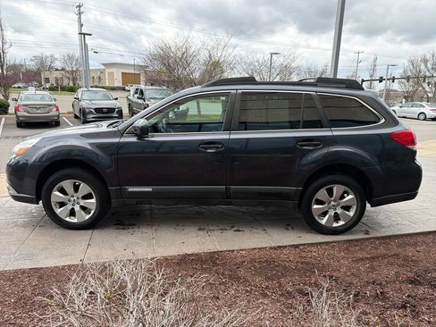 Used 2012 Subaru Outback 2.5i Limited image 6