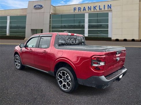 Certified 2025 Ford Maverick Lariat w/ 4K Tow Package image 5