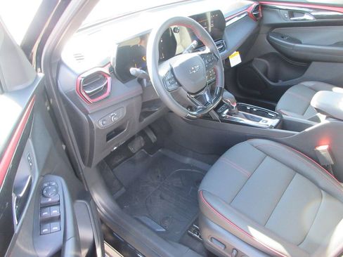 New 2026 Chevrolet TrailBlazer RS w/ Driver Confidence Package image 12