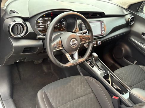 Certified 2024 Nissan Kicks SV FWD image 18