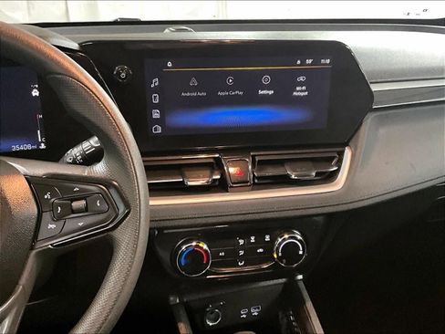 Used 2025 Chevrolet TrailBlazer LT image 18