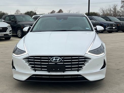 Certified 2023 Hyundai Sonata Limited w/ Cargo Package image 2