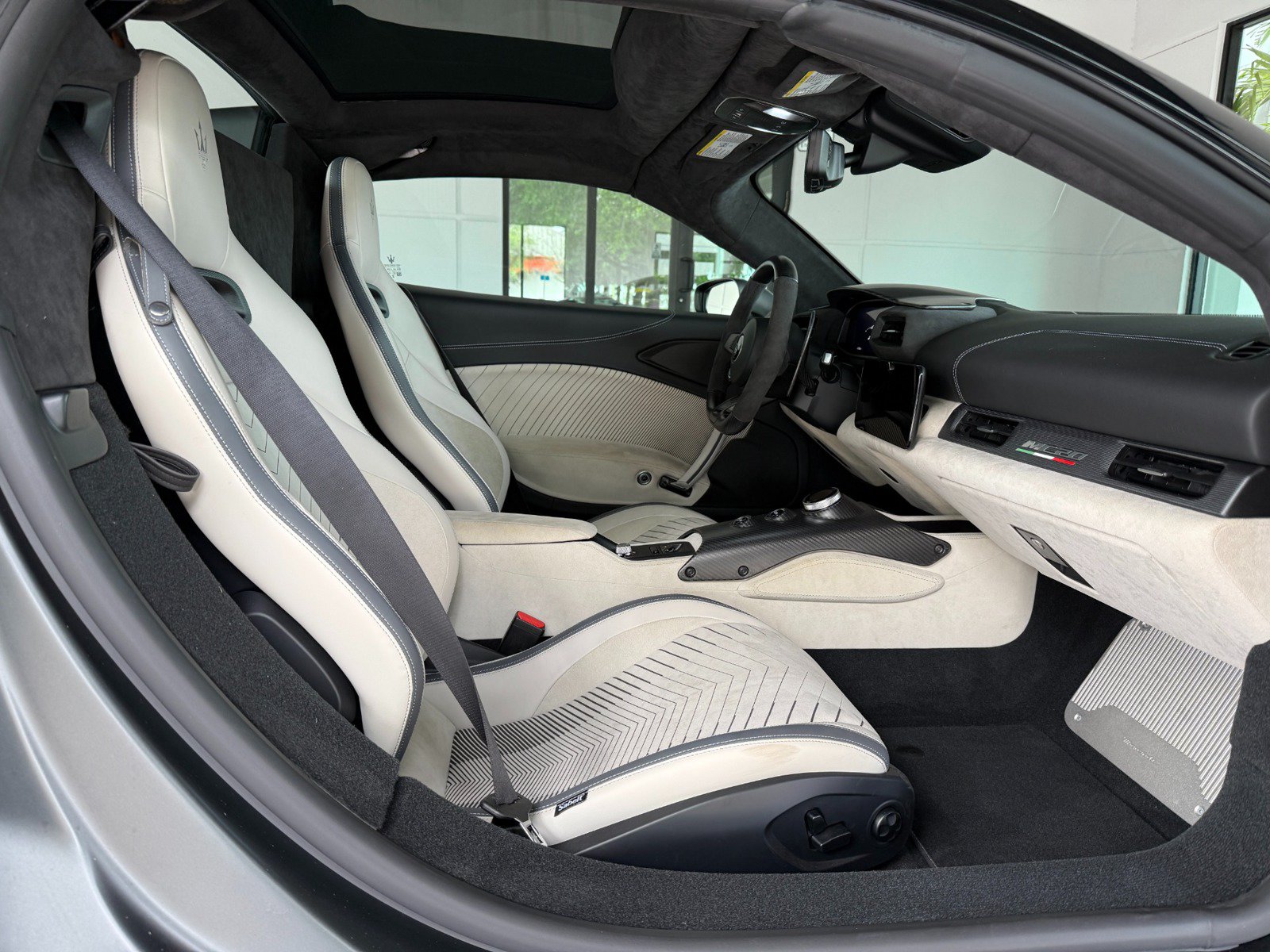 Used 2024 Maserati MC20 Cielo RWD image 30